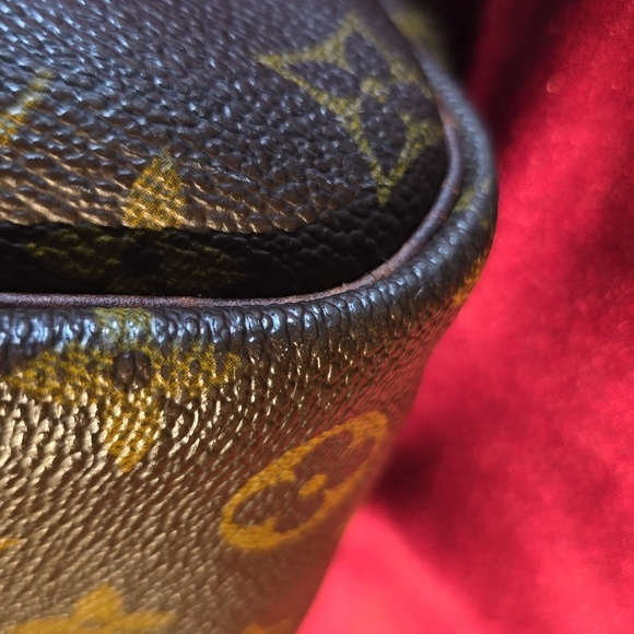 ⭐️Louis Vuitton Monogram Deauville HandBag⭐️ - Picture 7 of 16